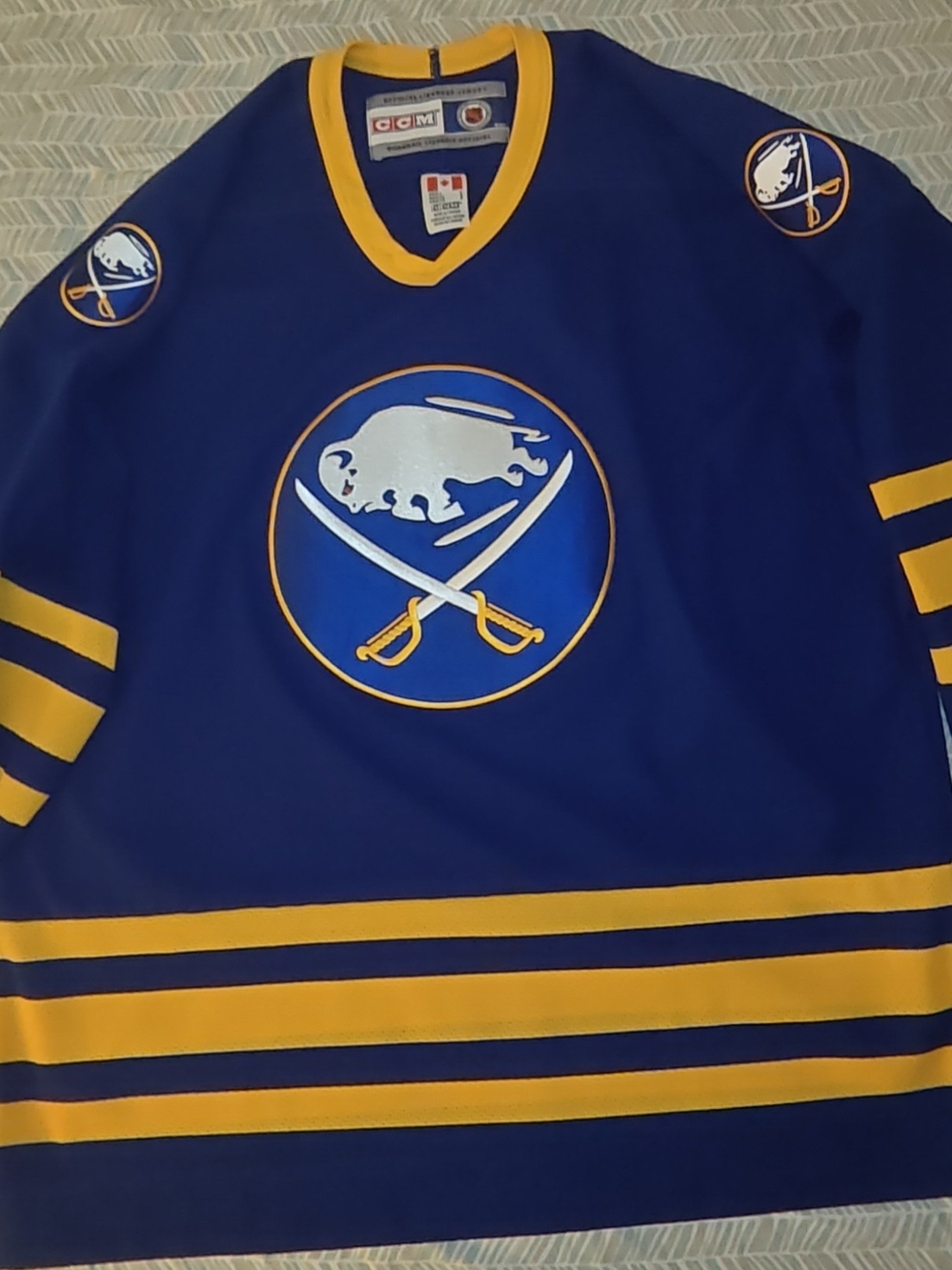 CCM Buffalo Sabres Home Hockey Jersey - Blue & Yellow